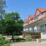 Bernsteinsee And Ferien By Palette Hotel Sassenburg