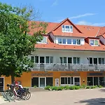 Bernsteinsee And Ferien By Palette Hotell