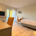 Bernsteinsee And Ferien By Palette Hotell Sassenburg