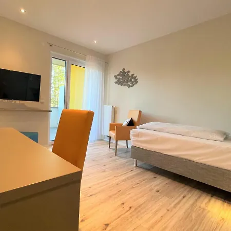 Bernsteinsee 3*