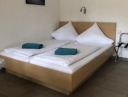 Bernsteinsee Hotel
