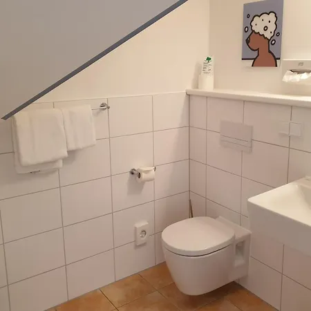 Hotel Bernsteinsee 3*